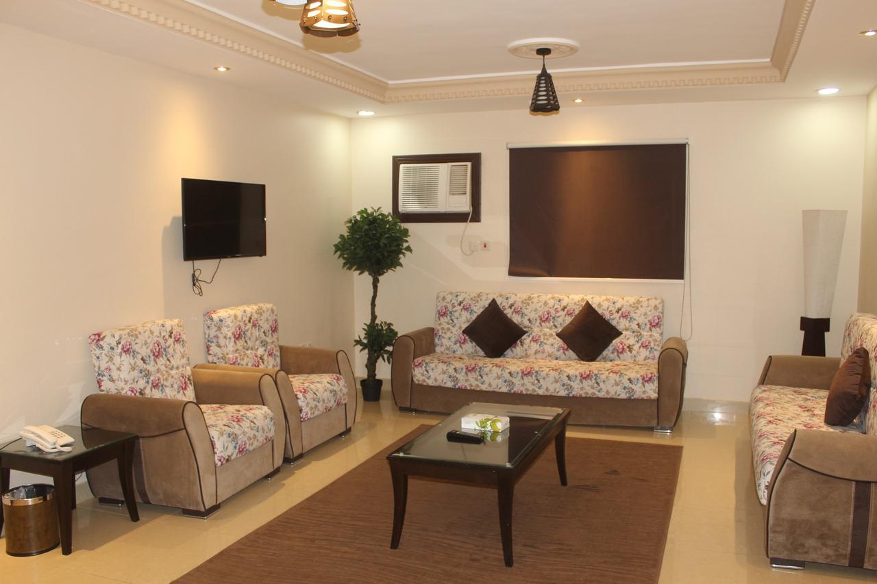 Marina Hotel รัยยิส ภายนอก รูปภาพ
