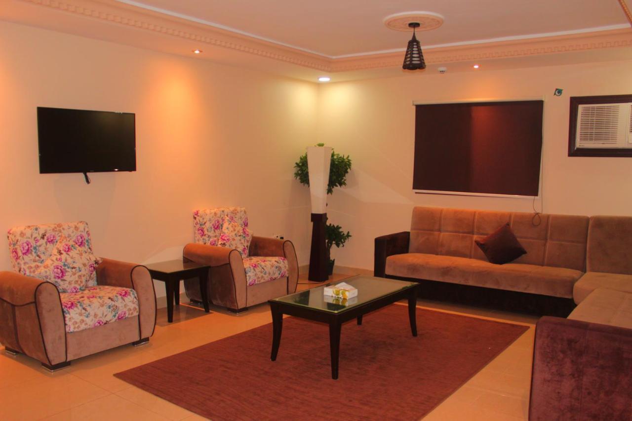 Marina Hotel รัยยิส ภายนอก รูปภาพ